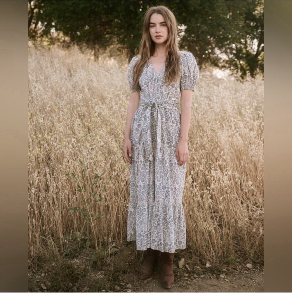 The Great Dakota Blue Ivory Floral V-Neck Short Sleeve Maxi Dress Medium